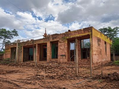 Construcción · Lambaré